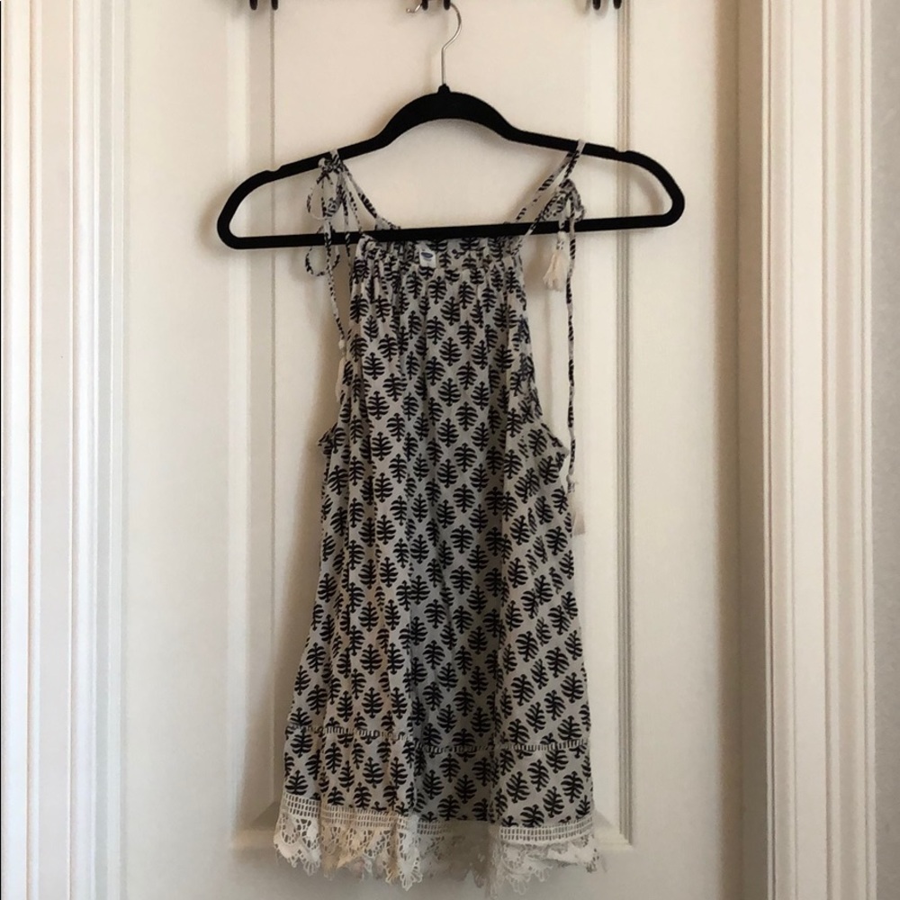 Old Navy Halter Top - Black and white